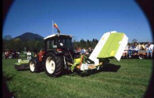 Fotografie: Futtererntetechnik, Trommelmähwerk, Heckanbau, Frontanbau, Mähaufbereiter