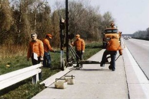 Versetzen von Leitplanken