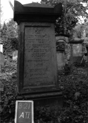 Grabstein A II/3/21