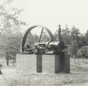 Dampfmaschine (ohne Kessel)