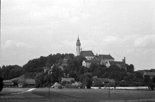 Andechs: Kloster Gesamtansicht, von Nordosten