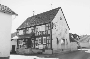 Wohnhaus, Fachwerk; Gründau, Hainstraße 48