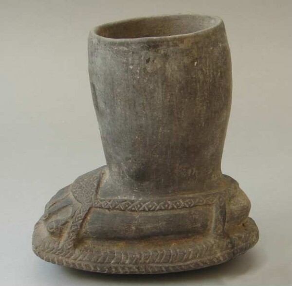 Clay vessel