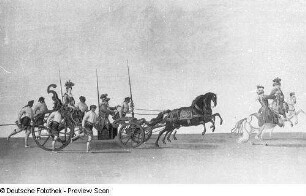 Dresden, Vierrädriger Prunkwagen mit Dame, zwei Vorreitern und Begleitern zu Fuß