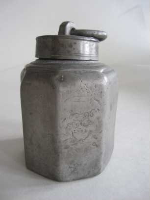 Schraubflasche mit Deckel