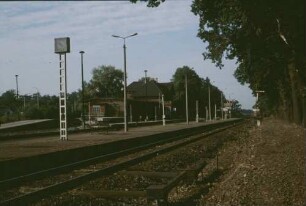 Groß Kreutz Bahnsteig Bahnsteiguhr Empfangsgebäude