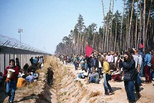 Startbahn-West: Demonstration gegen die Einweihung am 14.4.81