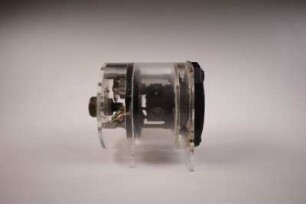 Seitenansicht (links) Bendix Radio Compass AY-5