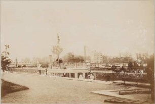 Charlottenburger Schleuse mit Kaiserlicher Jacht "Alexandria"