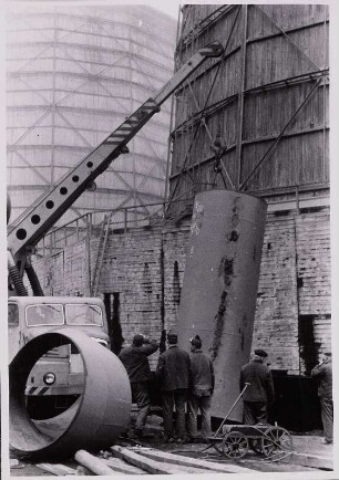 Rohrleitungsbau zum Kühlturm 7