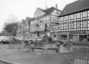 Laufbrunnen (Brunnenanlage); Büdingen, Marktplatz