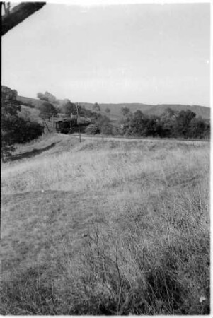 Strecke Jungingen - Killer, 2009 befinden sich hier eine Kläranlage und zahlreiche Büsche