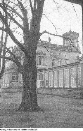 Dresden, Dresdner Klub, Einweihungsveranstaltung, Veranstaltung mit dem Schriftsteller Anton Zischka, Außenansichten des Klubgebäudes, dem Lingnerschloss, März 1957