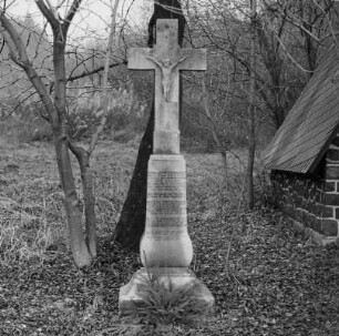 Wegekreuz; Mengerskirchen, Grauberg
