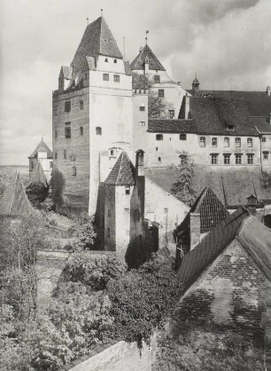 Landshut, Burg Trausnitz : Landshut. Burg Trausnitz. Ansicht von Südwesten mit Wittelsbacher Turm