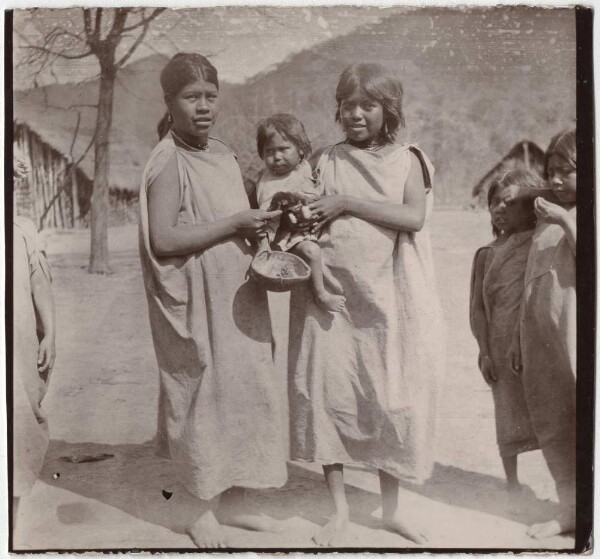 Chiriguano women dressed with mission tipoy