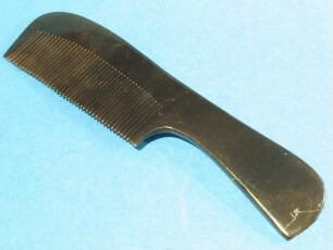 KAMM AUS HORN