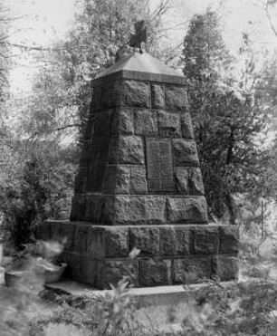 Kriegerdenkmal; Bischoffen, Seibachstraße (Friedhof)