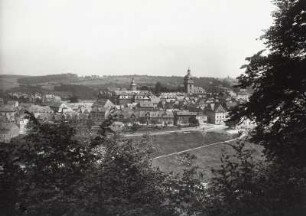 Weilburg, Ansicht mit Schloss und Stadtkirche von Nordwesten über die Lahn