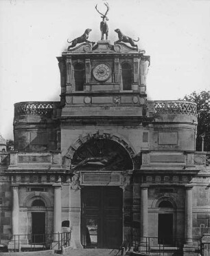 Anet, Schloss, Portal