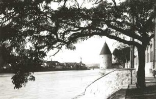 Passau, Schaiblingsturm : Passau. Blick von der Innenseite mit dem Schaibling gegen die Innstadt