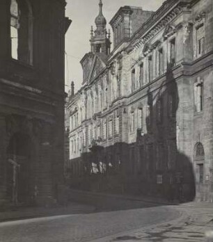 Augustusstraße : Dresden-Altstadt, Blick auf die Fassade des Ständehauses an der Augustusstraße von Westen
