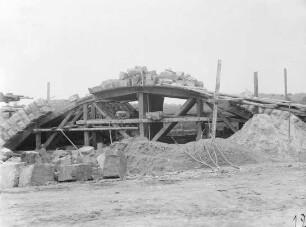 Brücke über MLK im Bau