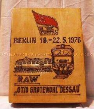 Dokumentation der Verpflichtungen des RAW "Otto Grotewohl" zum 9. Parteitag der SED, in Kassette