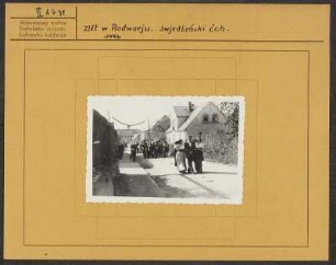 Sorbentreffen in Radibor 1946. Festumzug : Zlět w Radworju 1946. Swjedźenski ćah