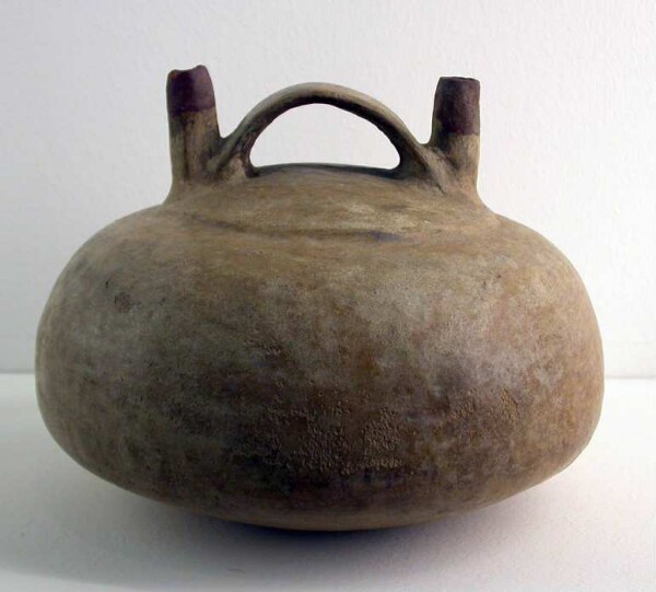 Clay vessel