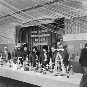 Schnitzausstellung bei Annaberg : Schnitzausstellung in Arnsfeld bei Annaberg