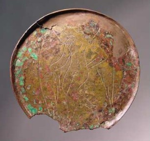 Etruskischer Spiegel (Fragment): geflügelte Göttin mit Knospe