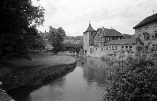 Schwäbisch-Hall: Brücke über den Kocher und Turm