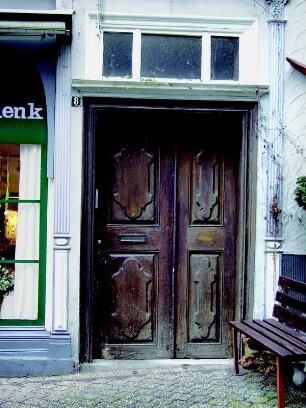 Ehem. Haus Schöneck; Limburg, Kornmarkt 8, Kolpingstraße 1