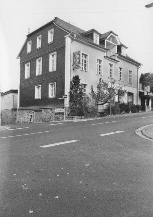 Waldsolms, Cleeberger Straße 21 , Cleeberger Straße 23