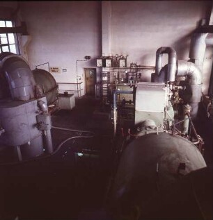 Maschinenhaus mit Gasturbine : Zwickau. VEB Steinkohlenwerk "Karl Marx". Maschinenhaus mit Gasturbine. Innenansicht