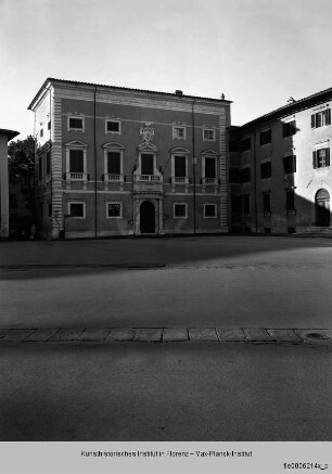 Piazza dei Cavalieri, Pisa