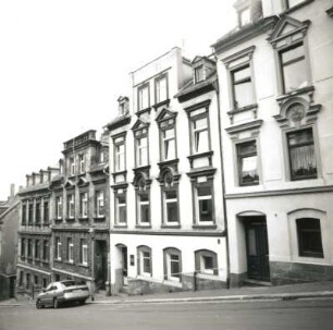 Reichenbach (Vogtland), Käthe-Kollwitz-Straße 5/7. Wohnhäuser (um 1890). Straßenansicht