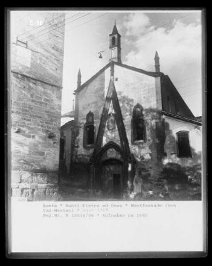 Santi Pietro ed Orso — Westfassade
