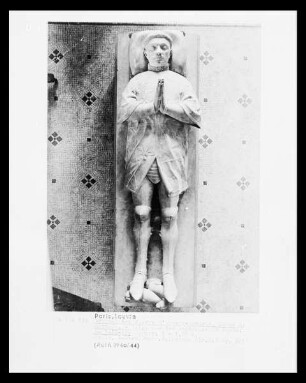 Grabfigur Pierre D'Évreux-Navarra, Graf von Mortain