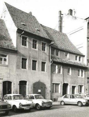 Meißen-Altstadt, Theaterplatz 9/10. Wohnhäuser (1801/1850)