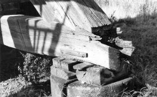 Kossa-Pressel. Bockmühle, Torgauerstraße 35, Detail Bock