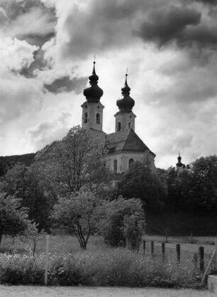 Katholische Pfarrkirche Mariä Lichtmess / Katholische Pfarrkirche Mariä Himmelfahrt