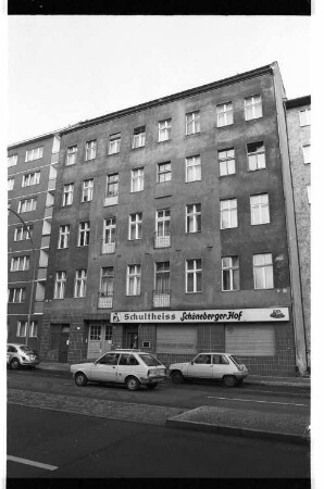 Kleinbildnegativ: Kneipe "Schöneberger Hof", 1983