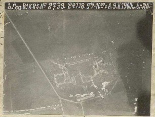 Häusergruppe westlich des Militärschießplatzes bei Freimann (1900 m)