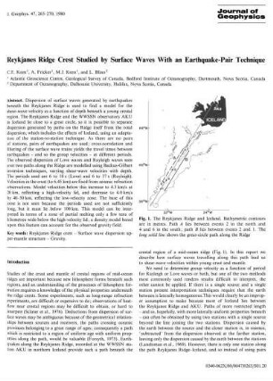 Reykjanes Ridge crest studied by surface waves with an earthquake-pair technique