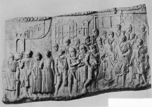 Colonna Traiana — Relief
