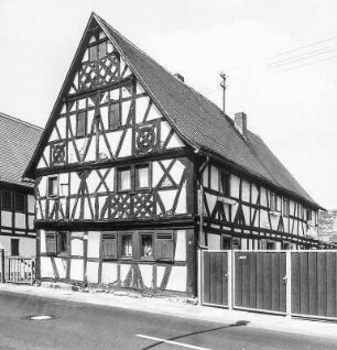 Fachwerkwohnhaus; Seligenstadt, Seligenstädter Straße 34