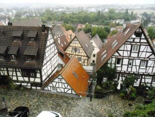 Stadtbild-Ansicht im Nordwesten mit Gebäudebestand (Fachwerk in Riegelbauweise) aus überhöhter Position von der Stiftskirche gesehen