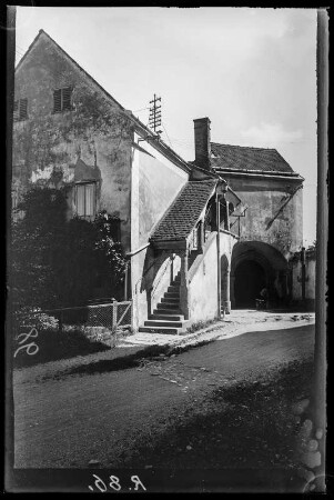 Österreich, Steyr. Gebäude mit Treppenaufgang